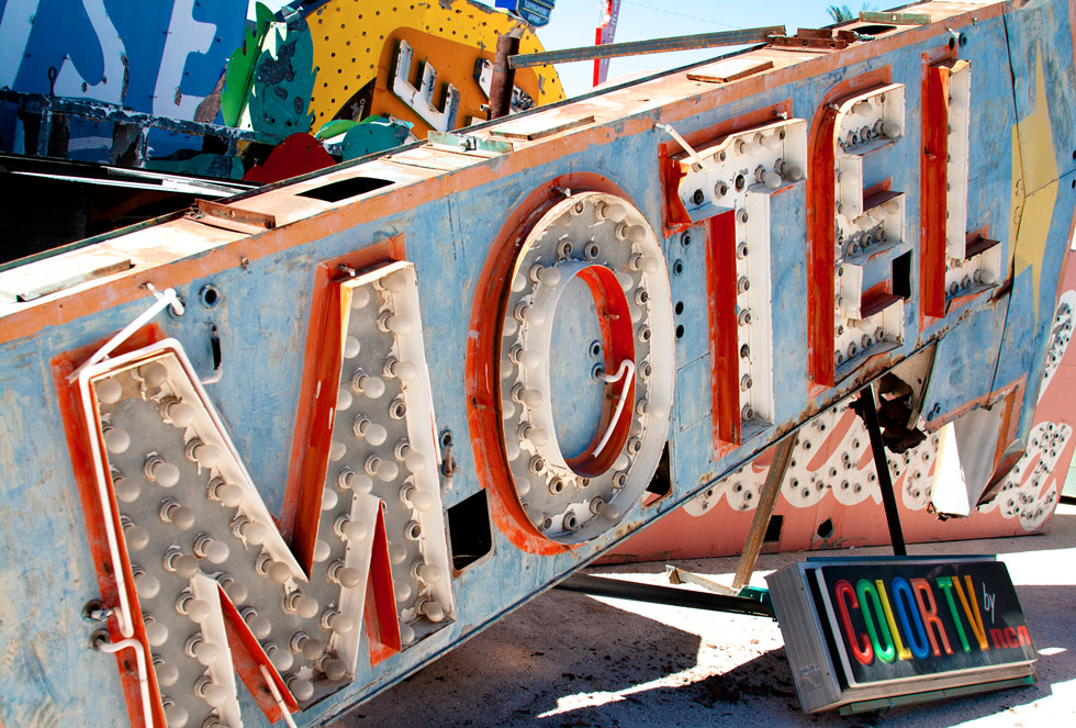 Las Vegas neon: Where to find the classic hotel signs